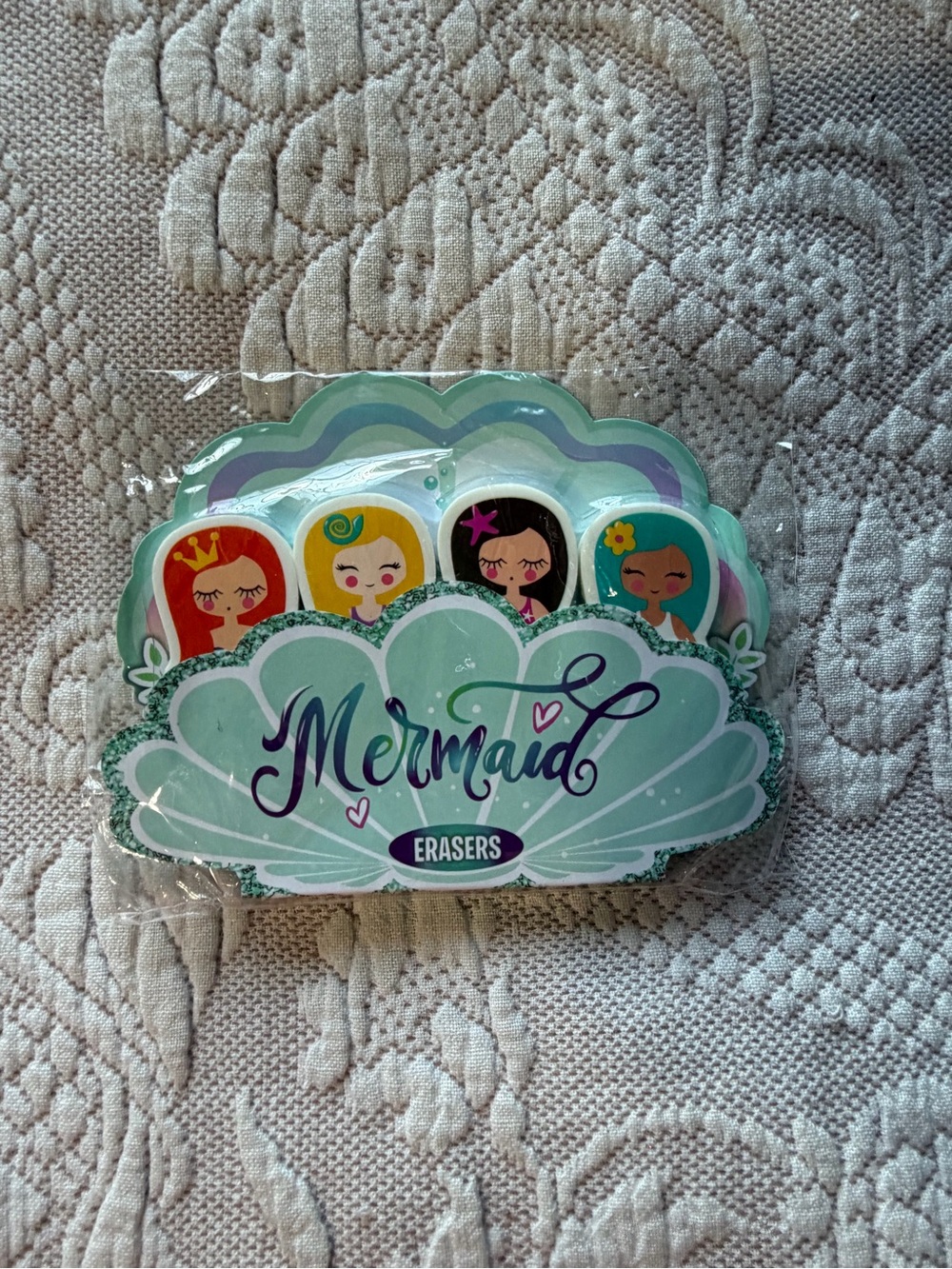 NWT Mermaid Erasers Kids Bath & Hair Themed Eraser Set - gifts back to school